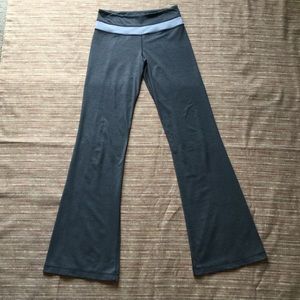 Lululemon yoga pants